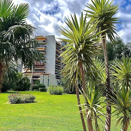 Apartment Rez-de-jardin A Cannes Marina